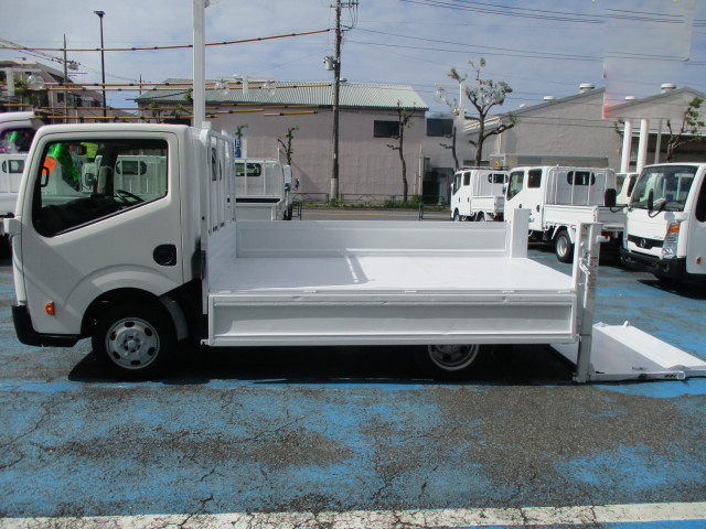 日産 アトラス 小型 平ボディ 床鉄板 CBF-SQ2F24｜画像7