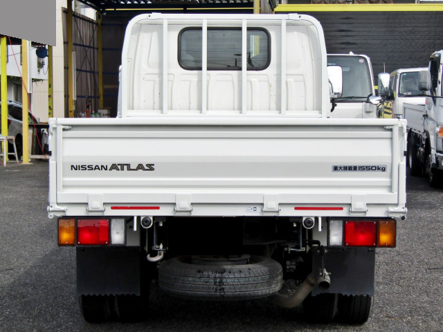 日産 アトラス 小型 平ボディ 2RG-AHR88A R3の中古トラック画像3