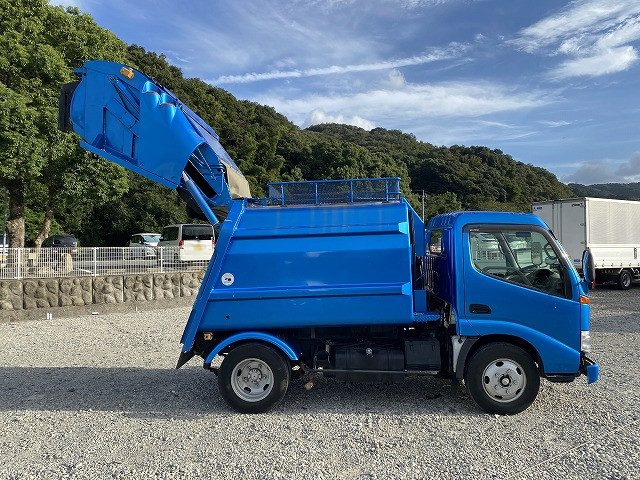 日野 デュトロ 小型 パッカー車(塵芥車) プレス式 KK-XZU302X｜画像5