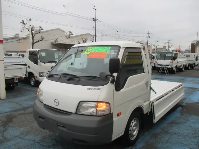 マツダ ボンゴ 小型 平ボディ ABF-SKP2T H26 の中古トラック【車両No.176258】