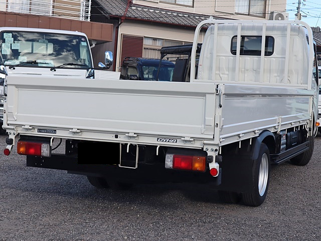 トヨタ ダイナ 小型 平ボディ 2RG-XZU655 R4の中古トラック画像3