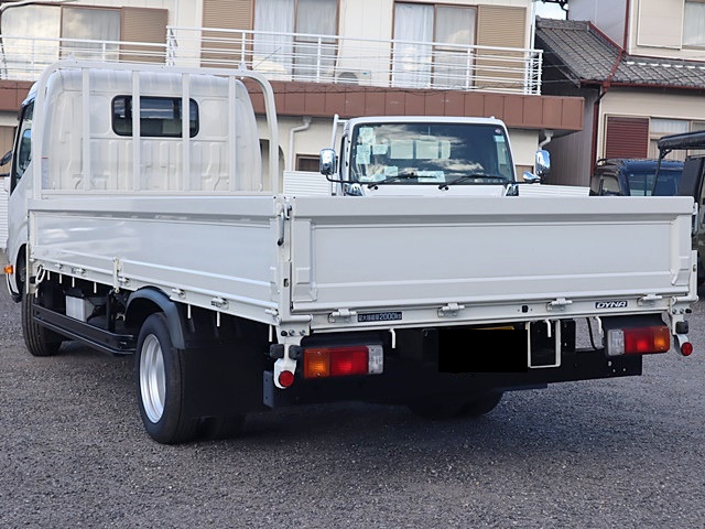 トヨタ ダイナ 小型 平ボディ 2RG-XZU655 R4の中古トラック画像4