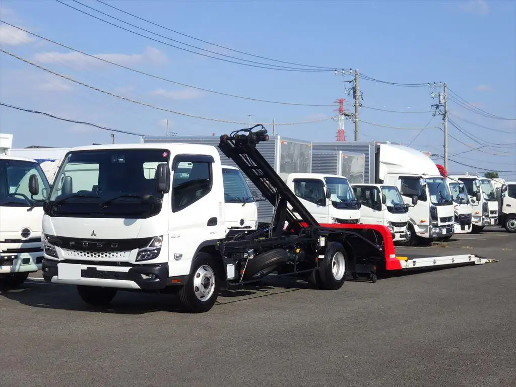 三菱 キャンター 小型 車両重機運搬 ラジコン ウインチ の中古トラック【車両No.176324】