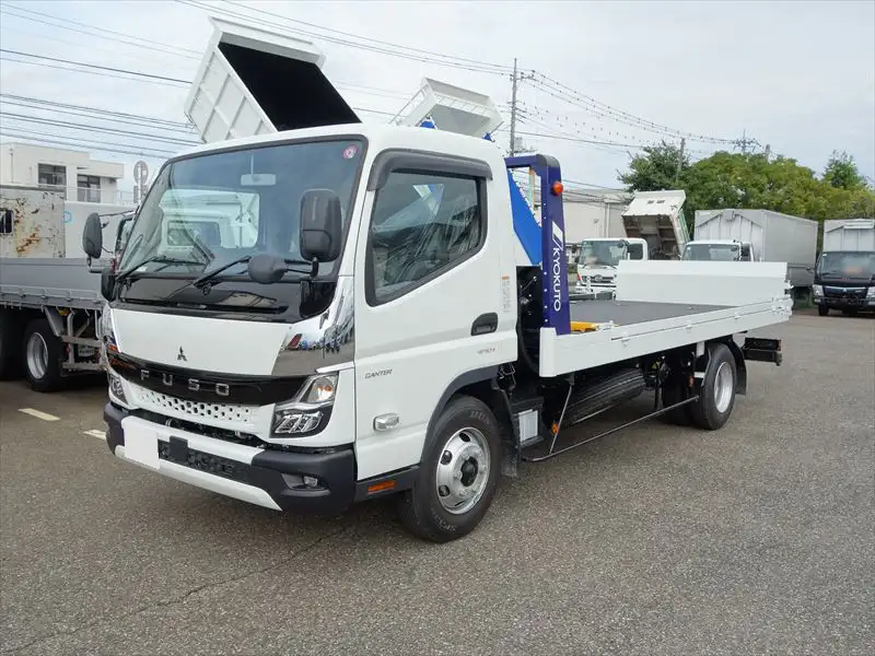 三菱 キャンター 小型 車両重機運搬 ラジコン ウインチ の中古トラック【車両No.176417】