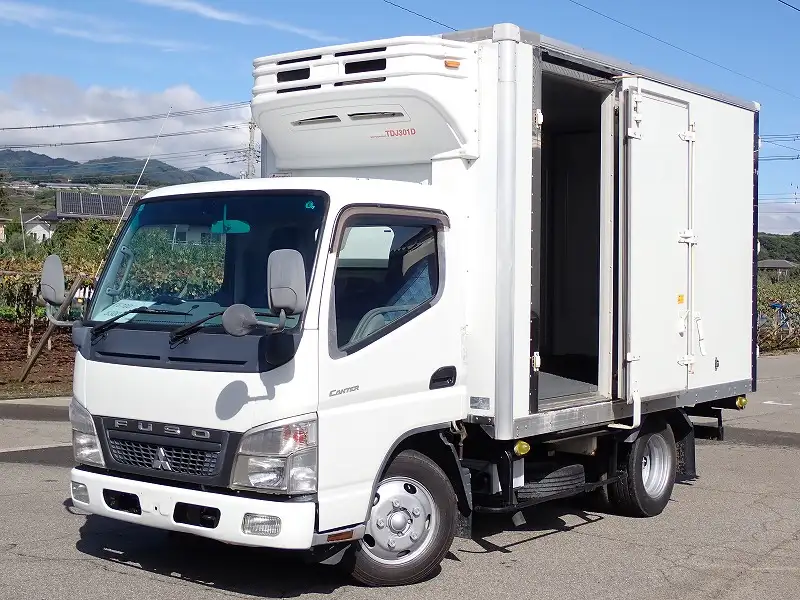 三菱 キャンター 小型 冷凍冷蔵 低温 床ステン の中古トラック【車両No.176475】