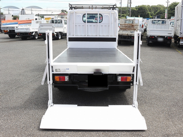 日産 アトラス 小型 平ボディ パワーゲート TKG-SZ5F24の中古トラック画像7