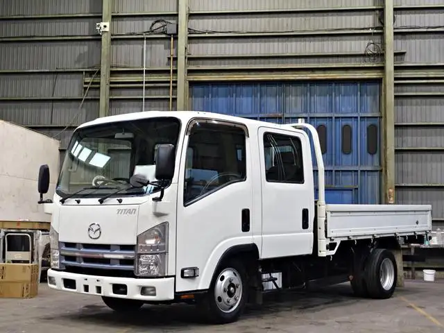 マツダ タイタン 小型 平ボディ Wキャブ TKG-LLR85AR の中古トラック【車両No.176649】