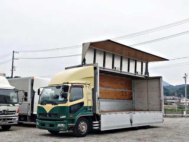 三菱 ファイター 中型/増トン ウイング ベッド QDG-FQ62F の中古トラック【車両No.176641】