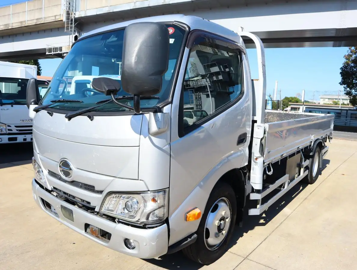 日野 デュトロ 小型 平ボディ 床鉄板 2RG-XZU655M の中古トラック【車両No.176661】