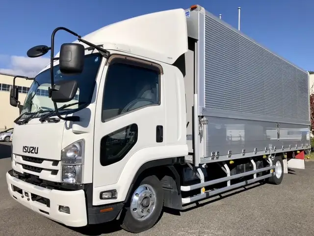 いすゞ フォワード 中型/増トン ウイング エアサス ベッド の中古トラック【車両No.176495】