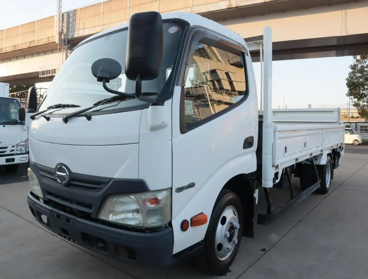 日野 デュトロ 小型 平ボディ パワーゲート SKG-XZC655M の中古トラック【車両No.176901】