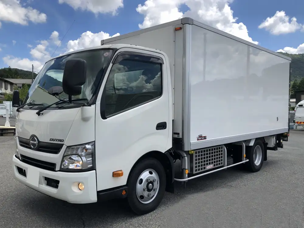 日野 デュトロ 小型 冷凍冷蔵 低温 パワーゲート の中古トラック【車両No.176844】