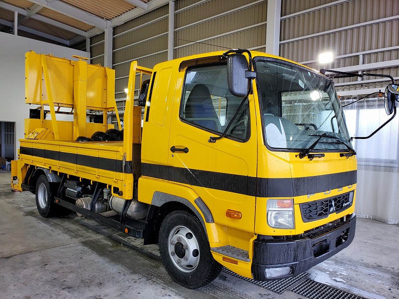 三菱 ファイター 中型/増トン 特殊車両 TKG-FK61F H29の中古トラック画像2