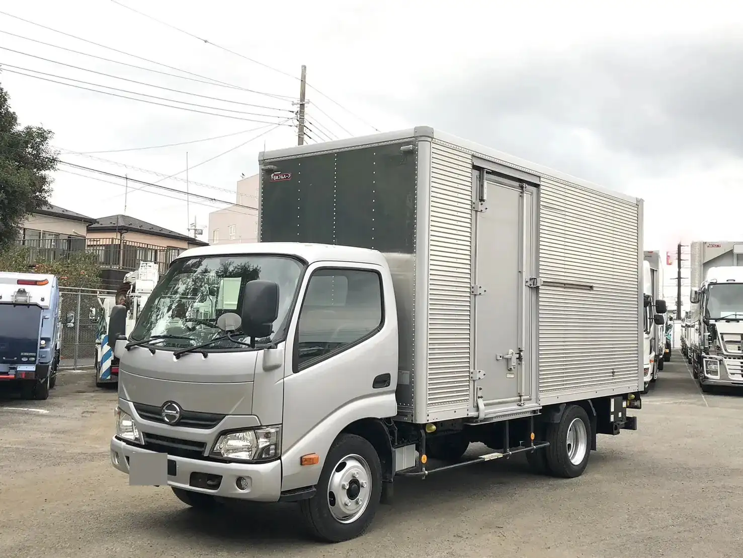 日野 デュトロ 小型 アルミバン パワーゲート サイドドア の中古トラック【車両No.177161】