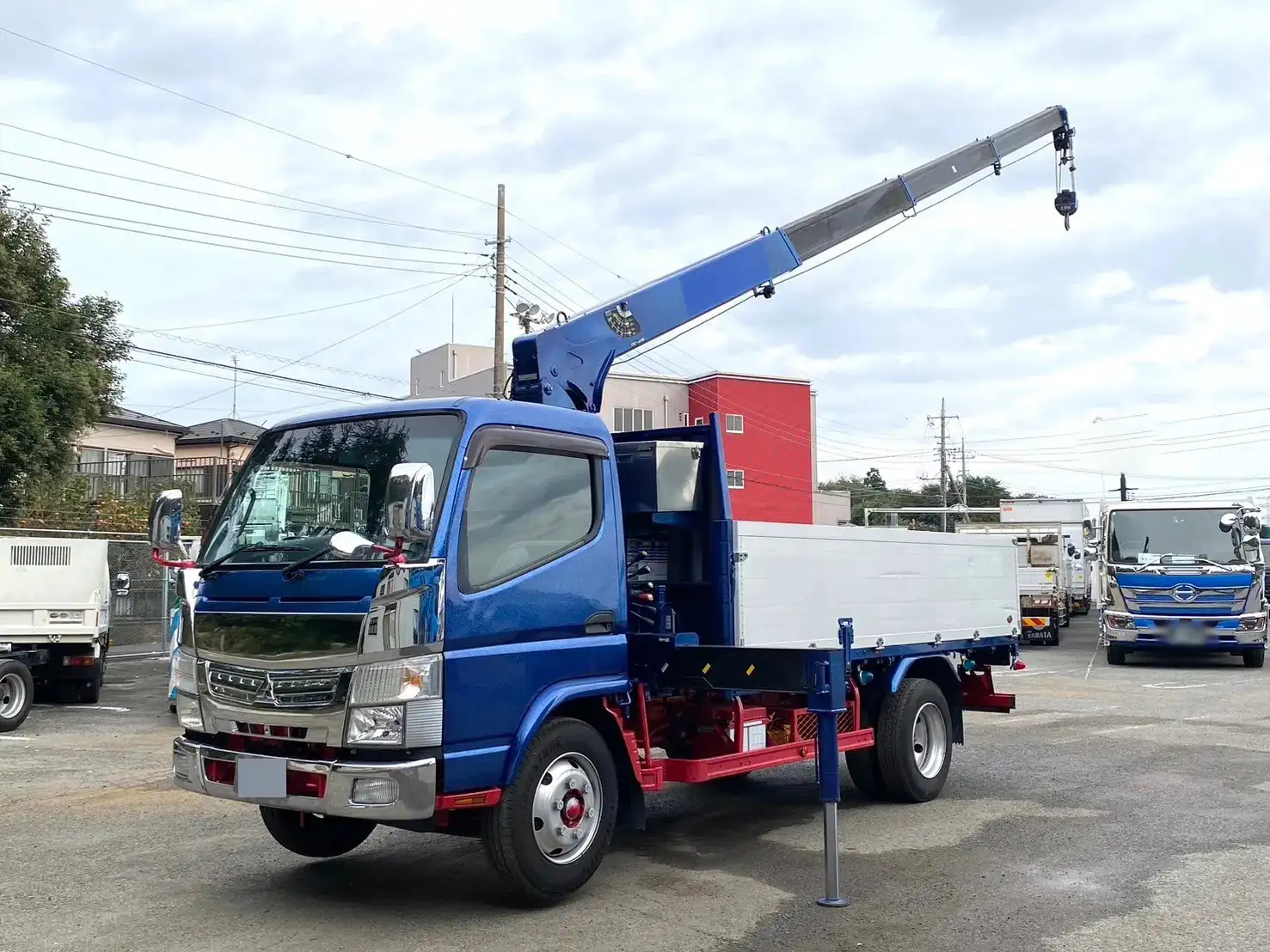 三菱 キャンター 小型 クレーン付 床鉄板 アルミブロック の中古トラック【車両No.177129】