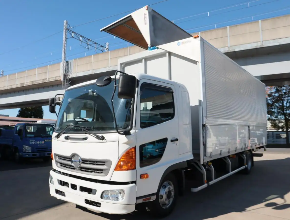日野 レンジャー 中型/増トン ウイング エアサス ベッド の中古トラック【車両No.177231】