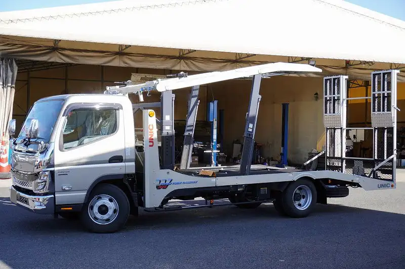 三菱 キャンター 小型 車両重機運搬 ラジコン ウインチ の中古トラック【車両No.177333】
