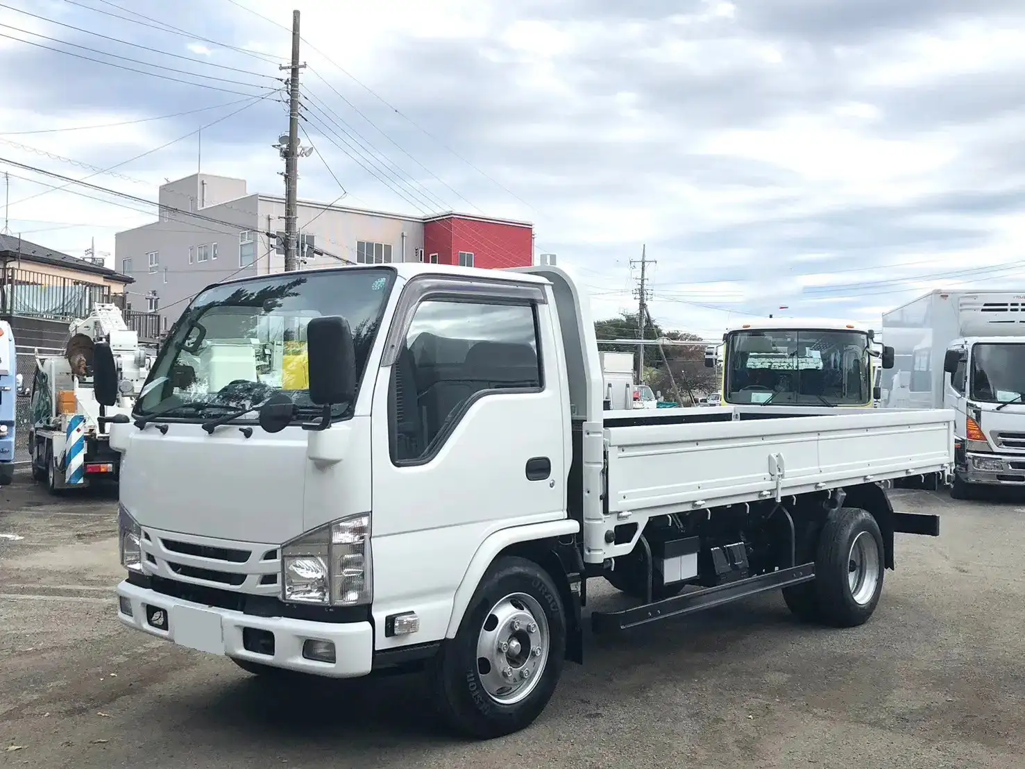 マツダ タイタン 小型 平ボディ 2RG-LKR88R R2 の中古トラック【車両No.177488】