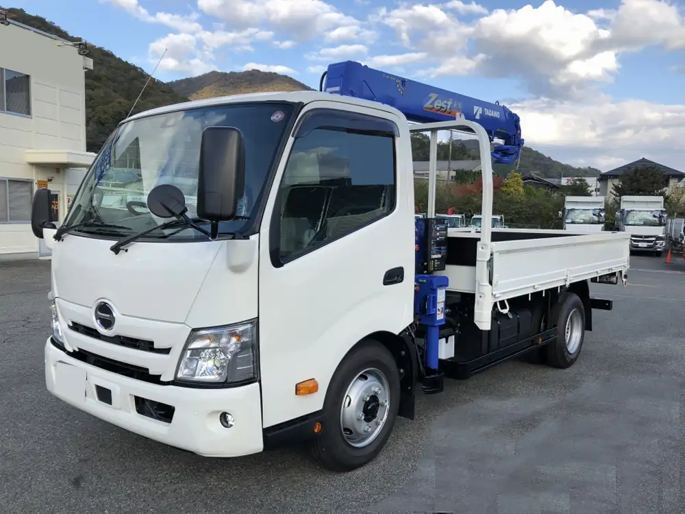 日野 デュトロ 小型 クレーン付 4段 ラジコン の中古トラック【車両No.177714】