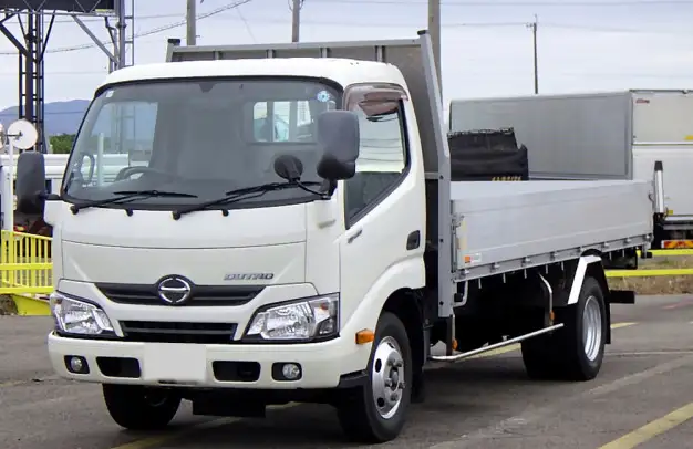 日野 デュトロ 小型 平ボディ 床鉄板 アルミブロック の中古トラック【車両No.177894】