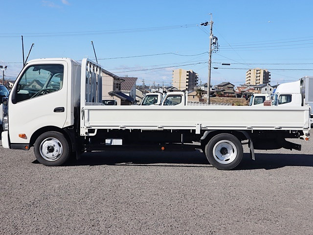 トヨタ ダイナ 小型 平ボディ TPG-XZC710 H31/R1の中古トラック画像6