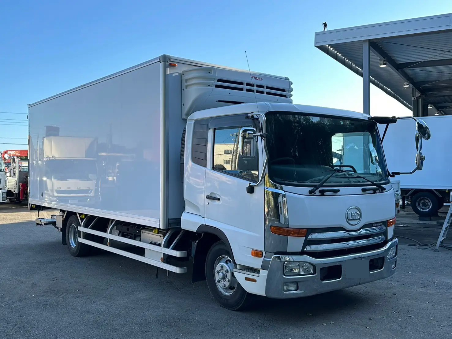 日産UD コンドル 中型/増トン 冷凍冷蔵 低温 パワーゲートの中古トラック画像2