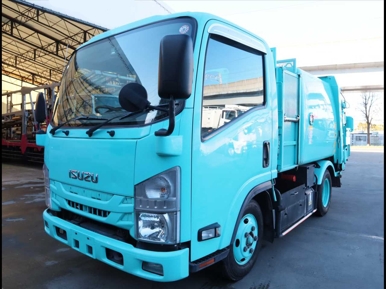 いすゞ エルフ 小型 パッカー車(塵芥車) 巻き込み式 TPG-NMR85AN｜画像1