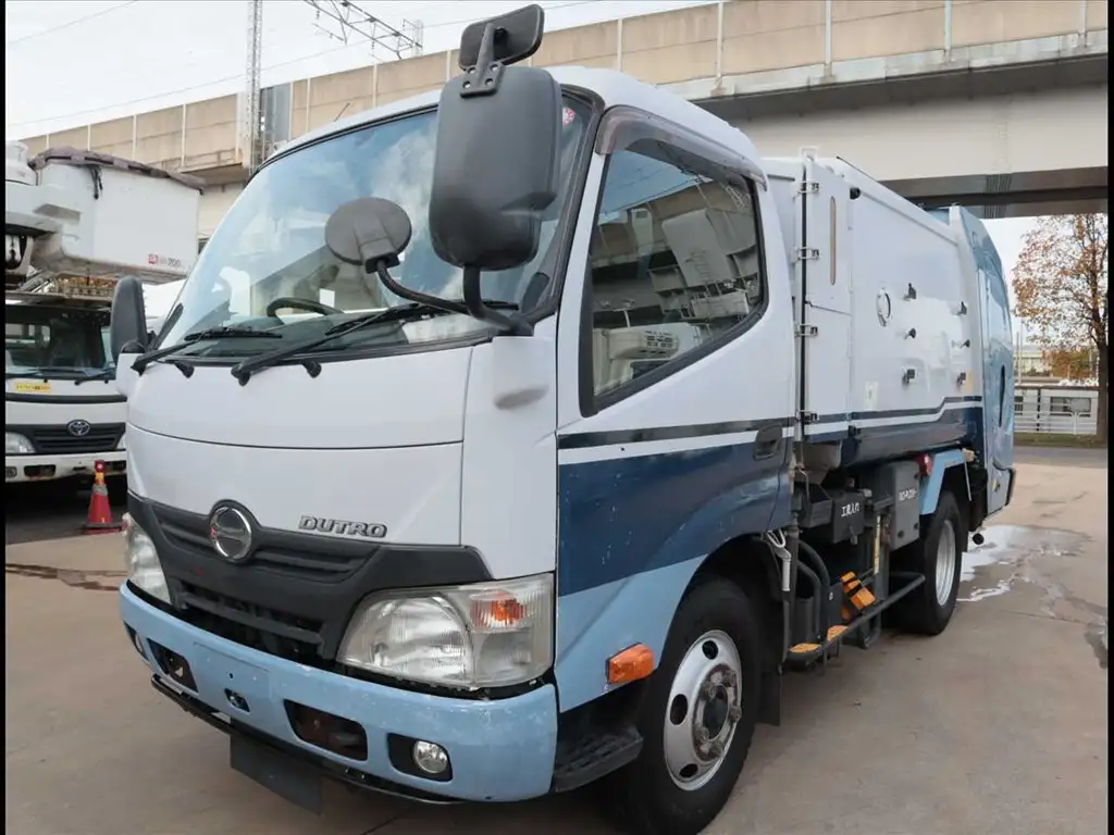 日野 デュトロ 小型 パッカー車 巻き込み式 回転ダンプ式 の中古トラック【車両No.178055】