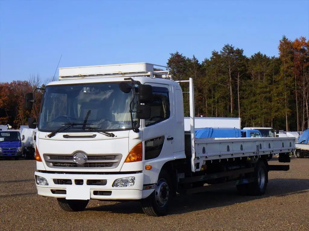 日野 レンジャー 中型/増トン 平ボディ 床鉄板 ベッド の中古トラック【車両No.178101】