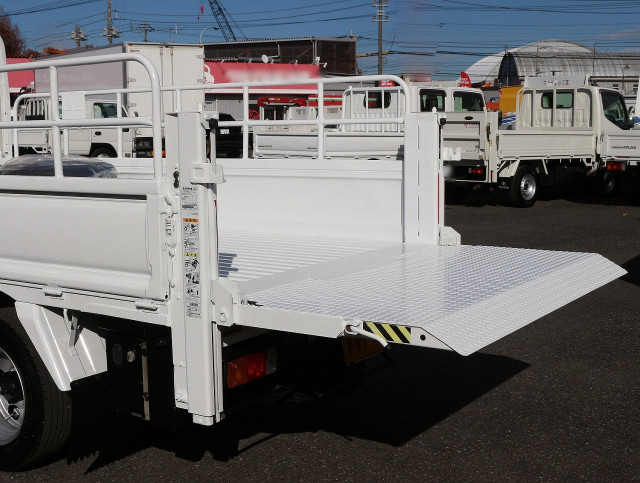 日産 アトラス 小型 平ボディ パワーゲート TKG-SZ5F24の中古トラック画像7