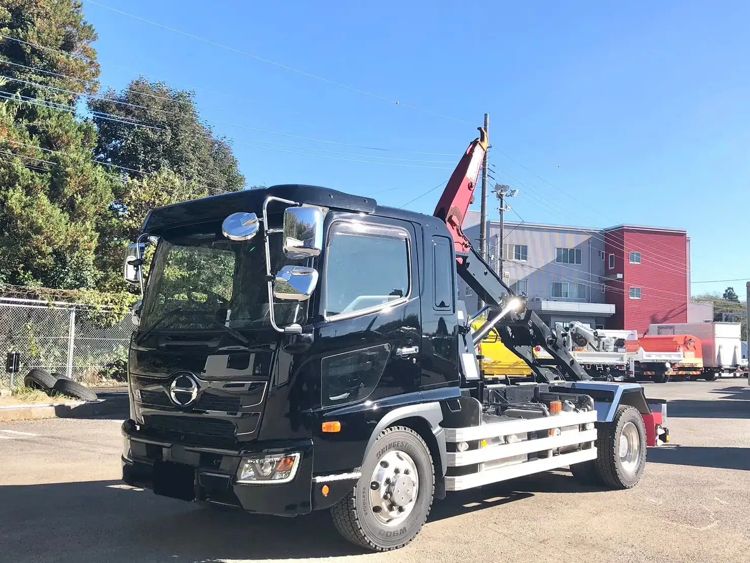 日野 レンジャー 中型/増トン アームロール ツインホイスト ベッド の中古トラック【車両No.178368】
