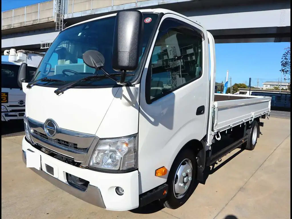 日野 デュトロ 小型 平ボディ 2RG-XZU710M R5 の中古トラック【車両No.178635】