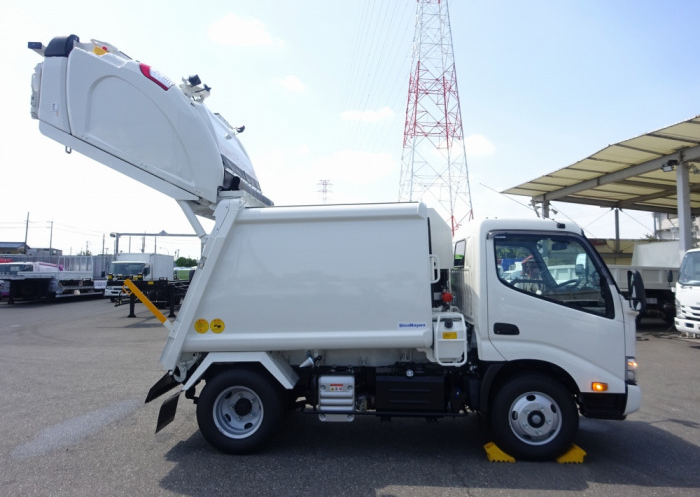 日野 デュトロ 小型 パッカー車(塵芥車) プレス式 2KG-XZU605Xの中古トラック画像5