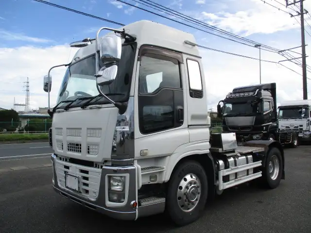 いすゞ ギガ 大型 トラクター ハイルーフ 1デフ の中古トラック【車両No.178916】