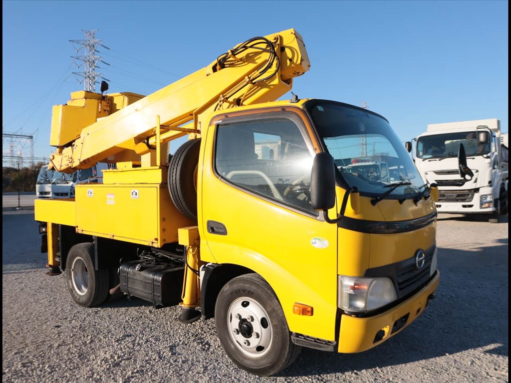 日野 デュトロ 小型 高所・建柱車 高所作業車 BKG-XZU304Xの中古トラック画像2