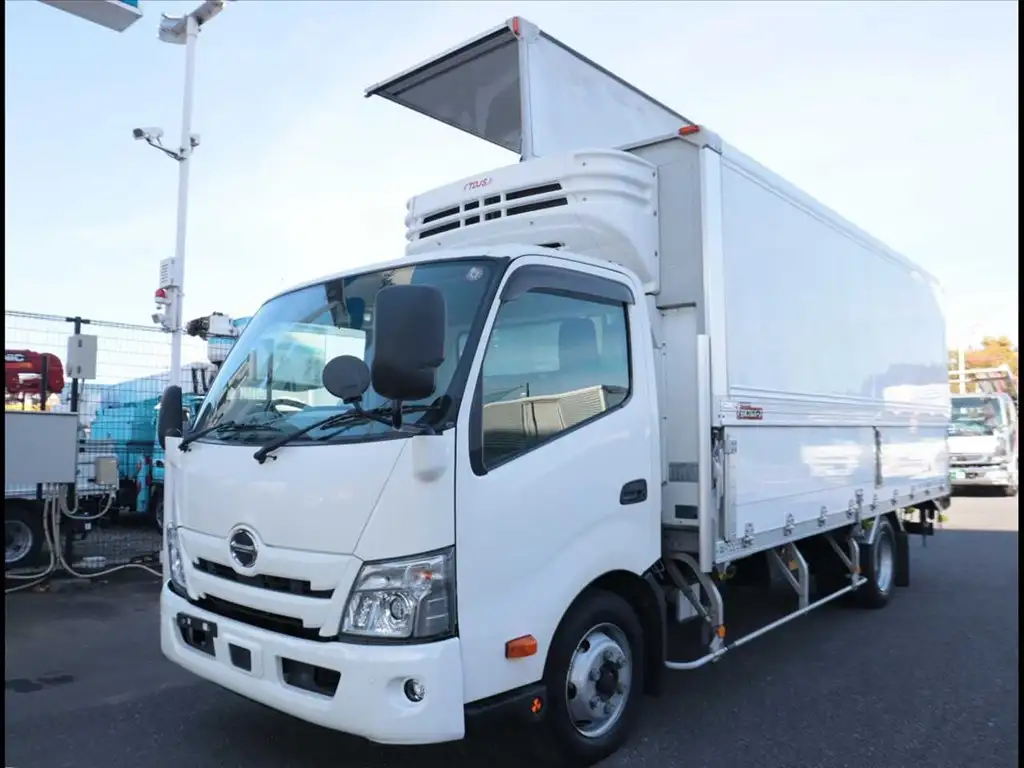 日野 デュトロ 小型 冷凍冷蔵 冷凍ウイング 低温 の中古トラック【車両No.179258】