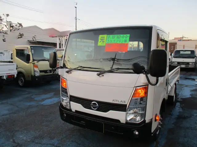 日産 アトラス 小型 平ボディ CBF-SQ2F24 H31/R1 の中古トラック【車両No.179376】
