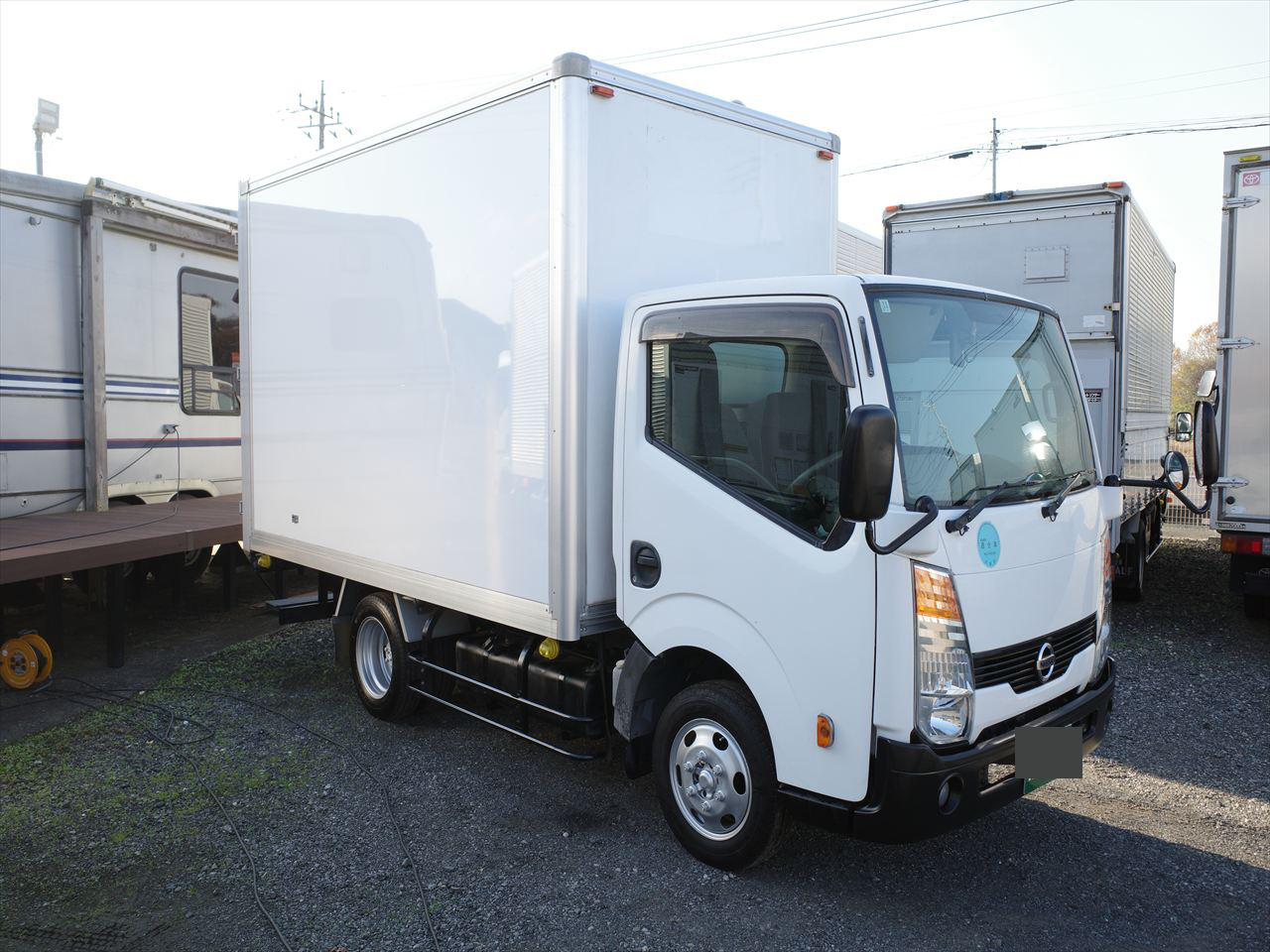 日産 アトラス 小型 冷凍冷蔵 保冷 床ステンの中古トラック画像2