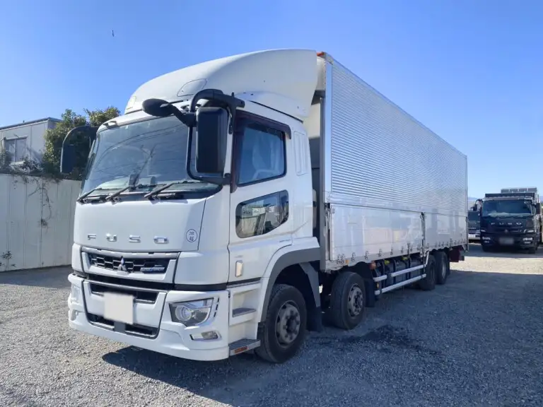 三菱 スーパーグレート 大型 ウイング エアサス ベッド の中古トラック【車両No.179532】