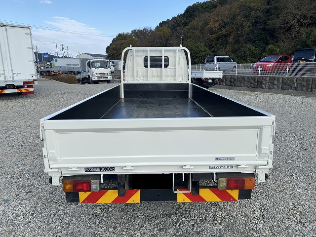 トヨタ トヨエース 小型 平ボディ 床鉄板 SKG-XZU650の中古トラック画像3