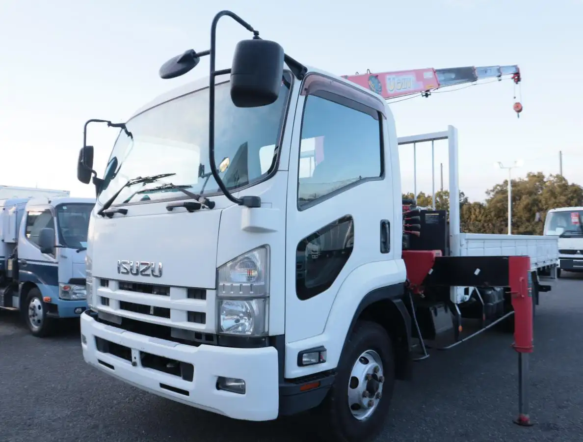 いすゞ フォワード 中型/増トン クレーン付 4段 ラジコン の中古トラック【車両No.179898】