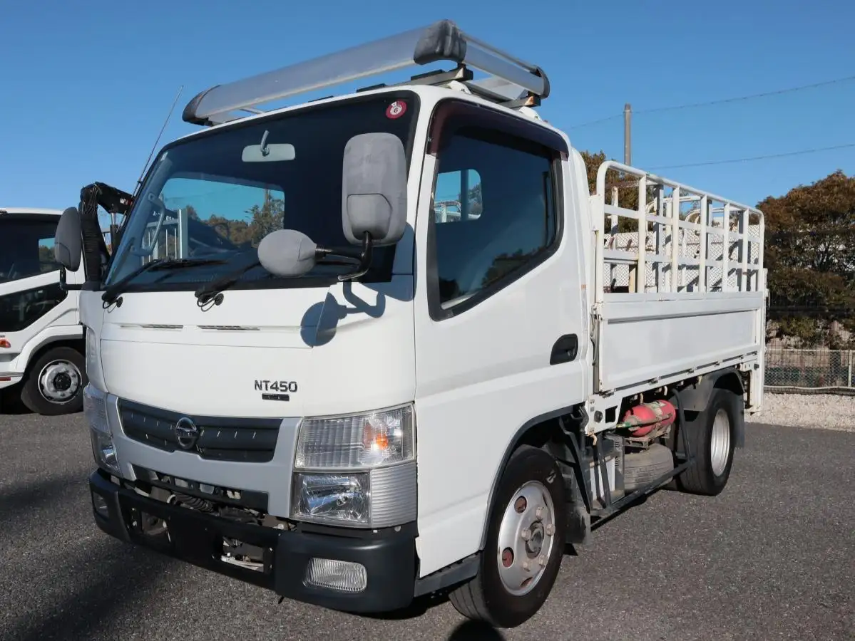 日産 アトラス 小型 平ボディ パワーゲート 床鉄板 の中古トラック【車両No.179897】