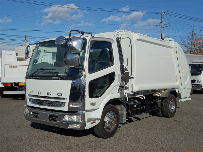 三菱 ファイター 中型/増トン パッカー車(塵芥車) プレス式 PDG-FK71R｜画像1