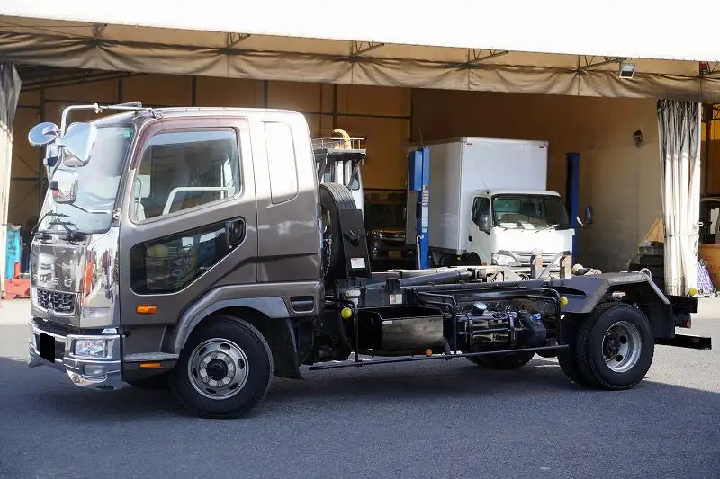 三菱 ファイター 中型/増トン アームロール ツインホイスト ベッド の中古トラック【車両No.179949】