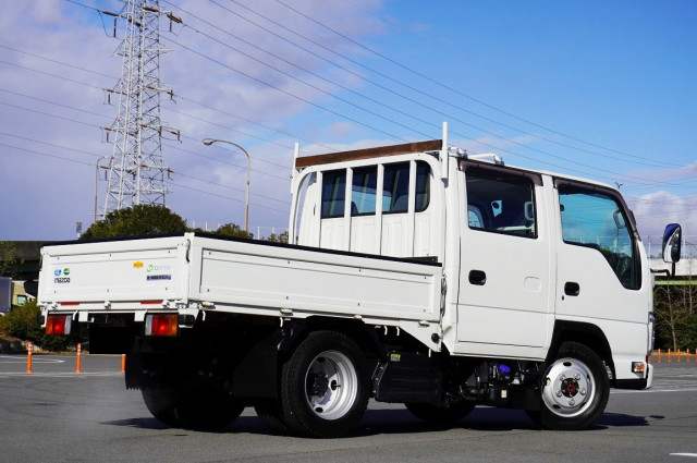 マツダ タイタン 小型 平ボディ Wキャブ(ダブルキャブ) 床鉄板の中古トラック画像3