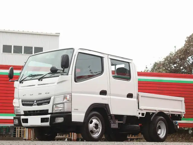 三菱 キャンター 小型 平ボディ Wキャブ TPG-FBA00 の中古トラック【車両No.179947】