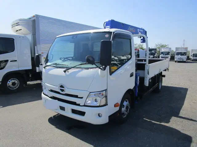 日野 デュトロ 小型 クレーン付 4段 ラジコン の中古トラック【車両No.180145】