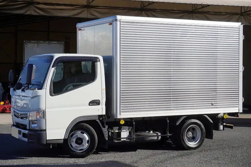 三菱 キャンター 小型 アルミバン 2RG-FBA20 R2 の中古トラック【車両No.180160】