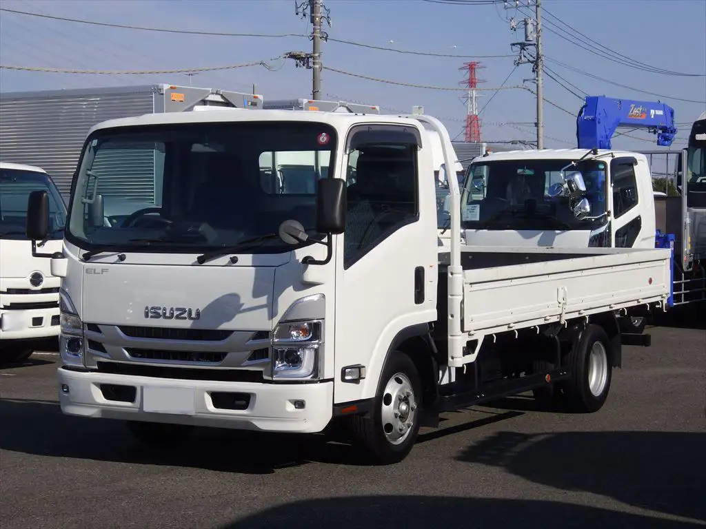 いすゞ エルフ 小型 平ボディ 2RG-NPR88AR R5 の中古トラック【車両No.180375】