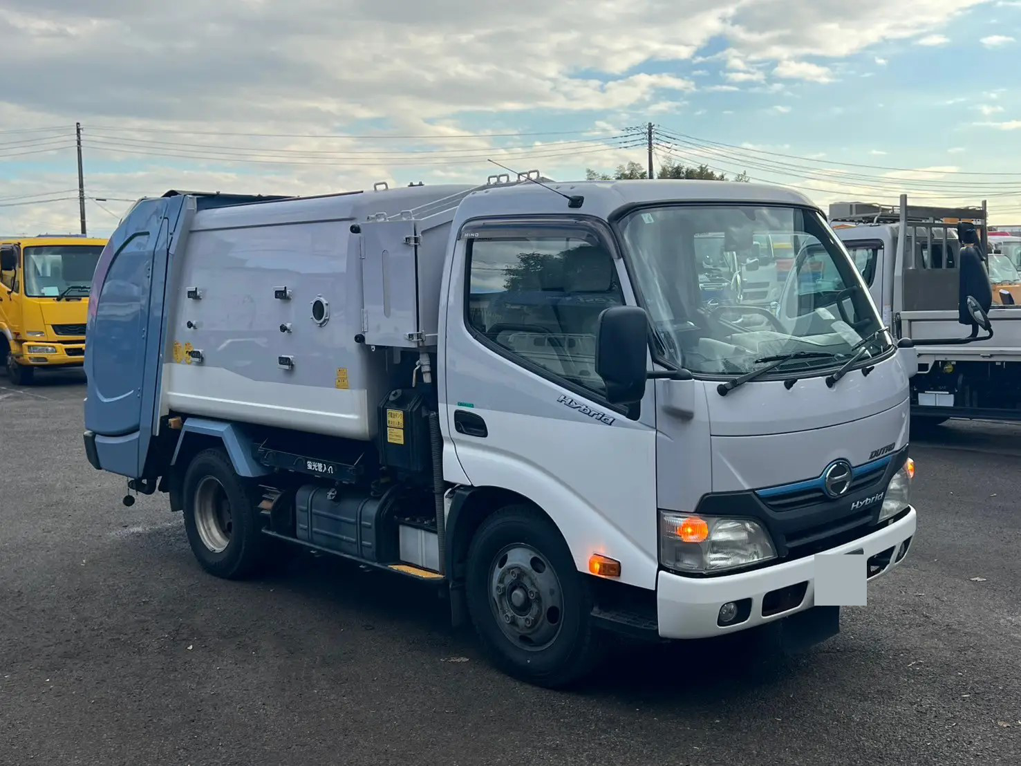 日野 デュトロ 小型 パッカー車(塵芥車) 巻き込み式 回転ダンプ式の中古トラック画像2